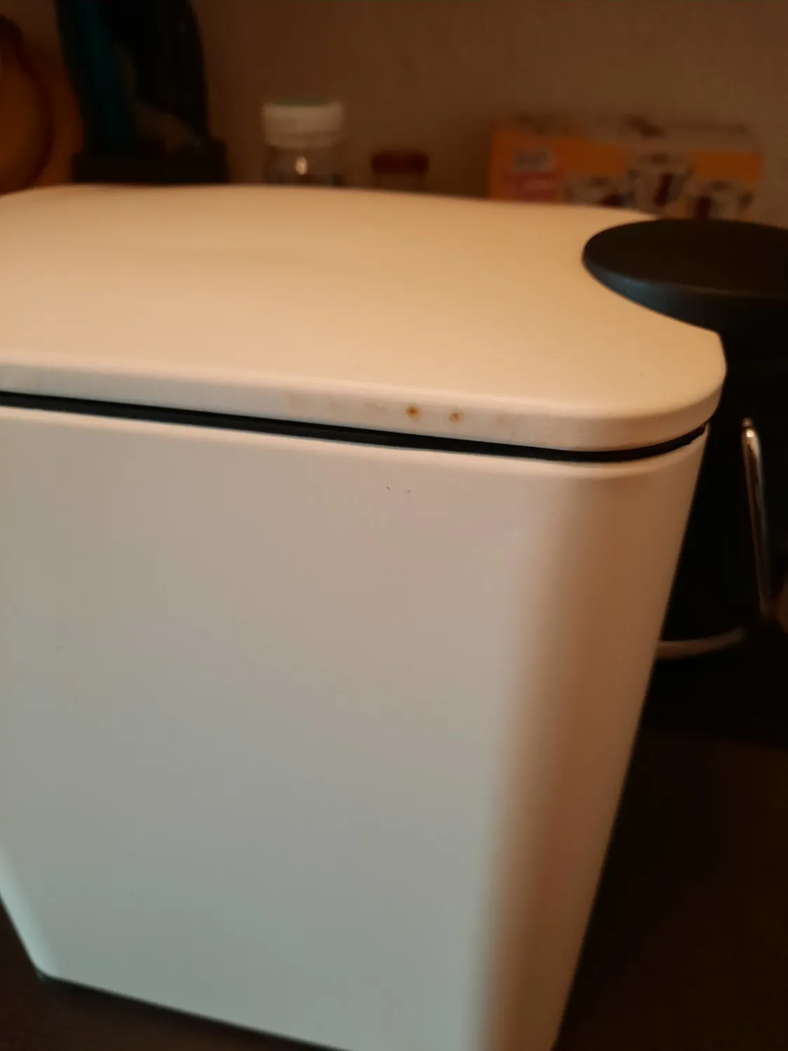 mDesign Tretmülleimer 5 L bronze Metall mit Pedal