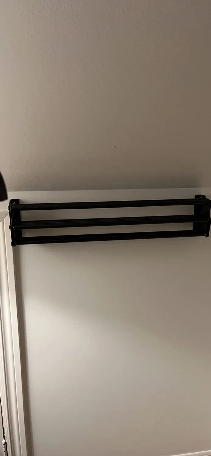 mDesign Wäscheständer Wandmontage Stahl ausziehbar 8 Stangen