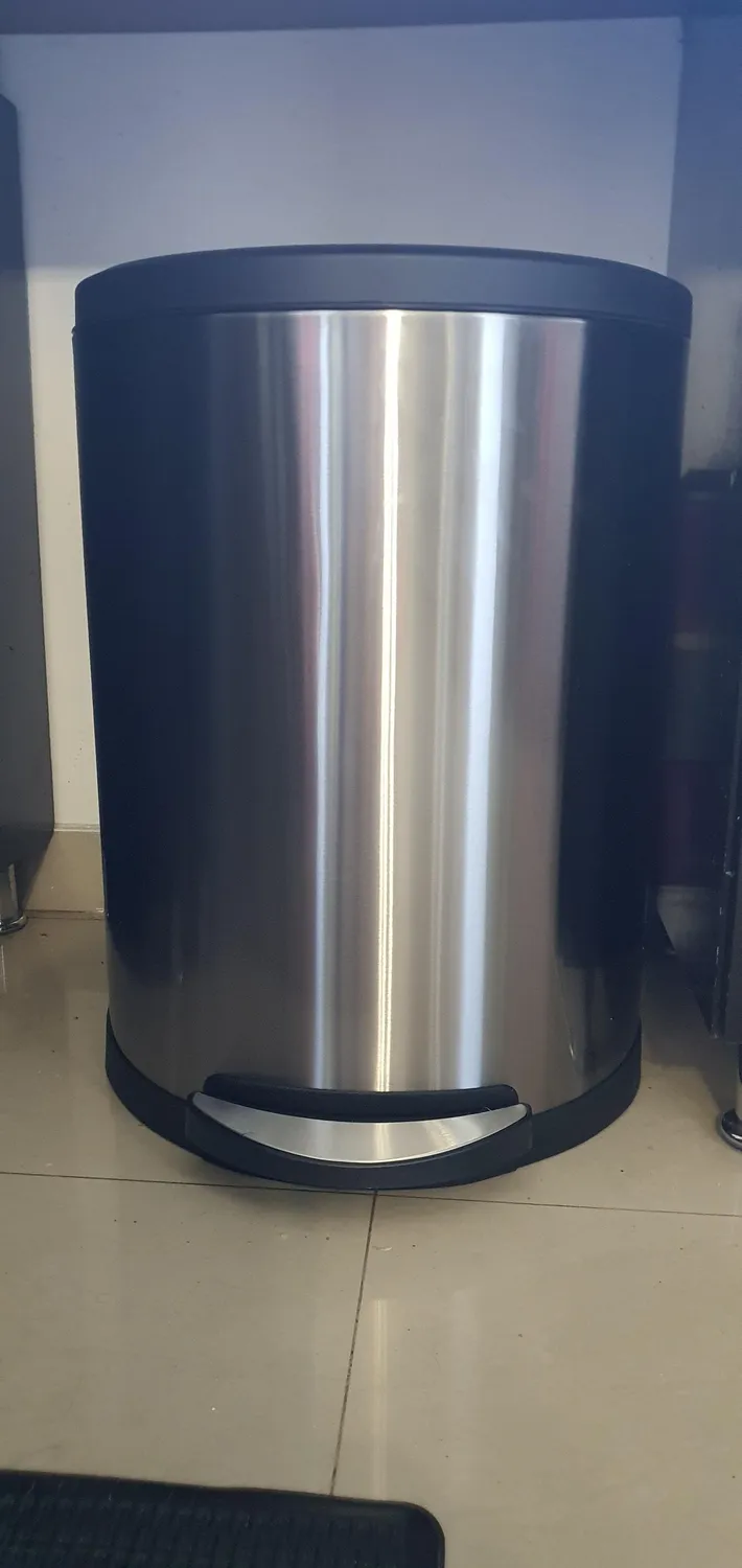mDesign Tretmülleimer Edelstahl 45 Liter mattsilber